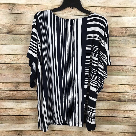 Ruby Rd. Slinky Tunic Top - Picture 2 of 6